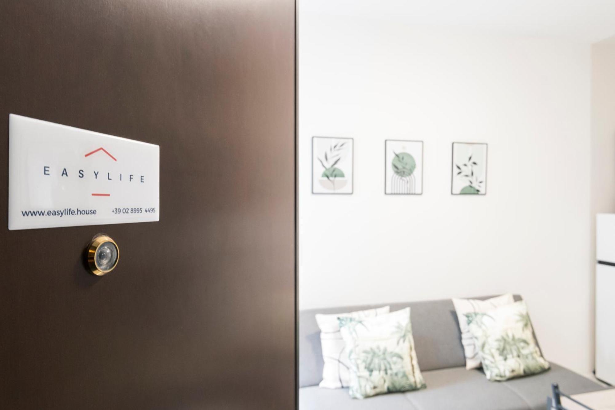 Easylife - Appartamento Elegante Moderno E Accogliente - La Tua Oasi In Citta Milan Bagian luar foto